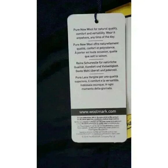 Luisa Spagnoli Navy Blue Ribbed Wool 'Medusa' Skirt, Size S NWT - Picture 14 of 15